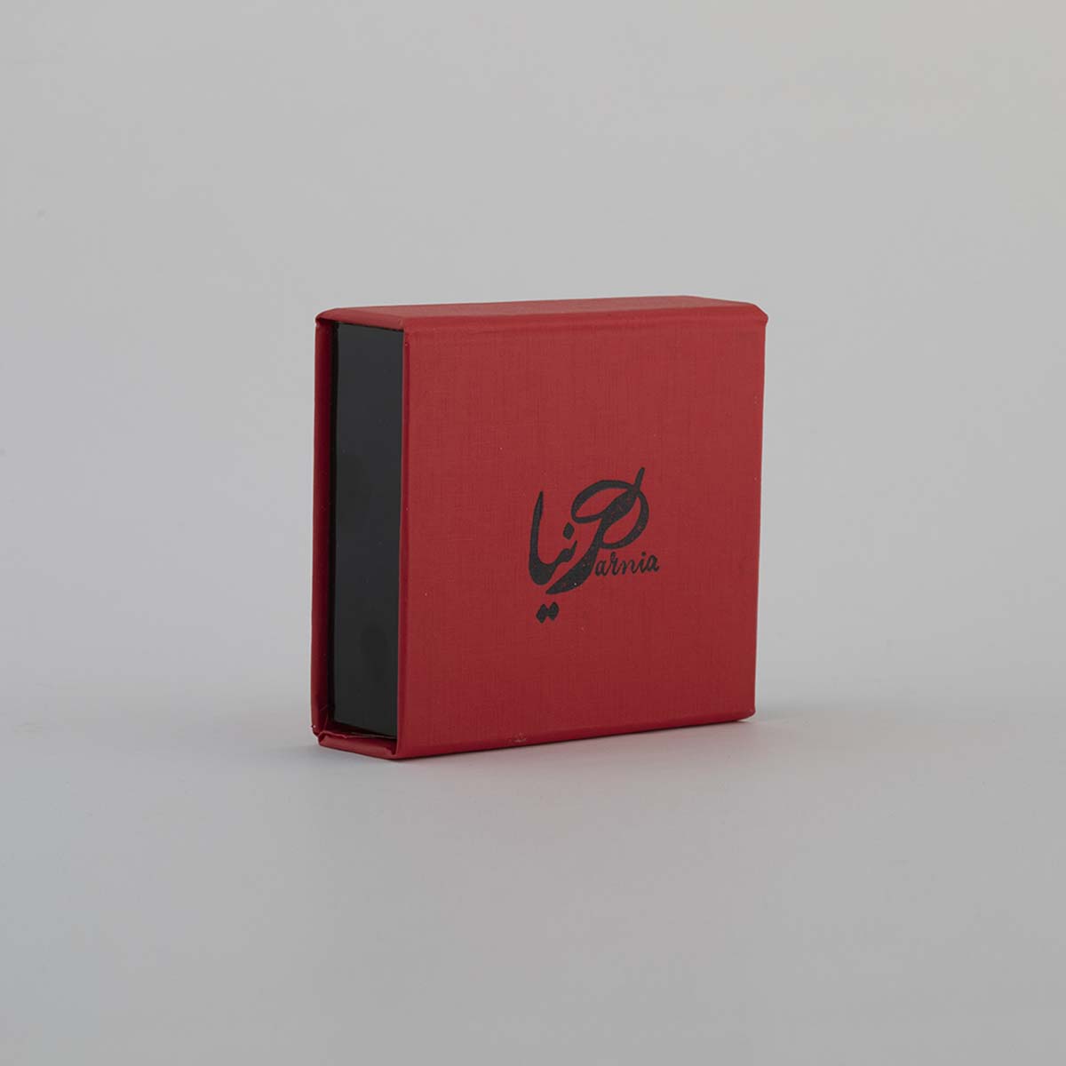 طرح نفیس، هنری و نقش برجسته فروهر